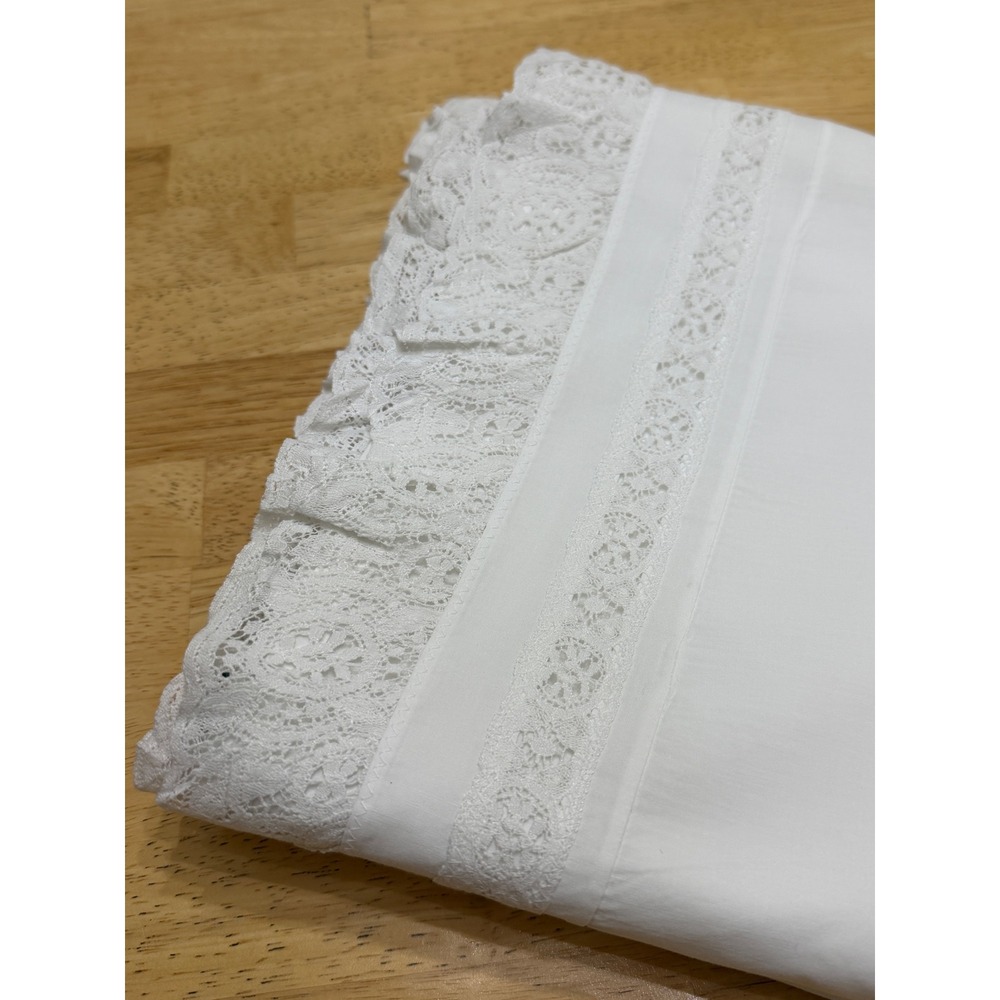Vintage Laura Ashley Burlington Bridal Lace Full Flat Sheet Made in USA 80"x88"